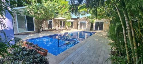 Jaco Lodge in Jaco