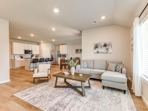 Modern Bixby New Build 4BR 2BA Fully Fenced