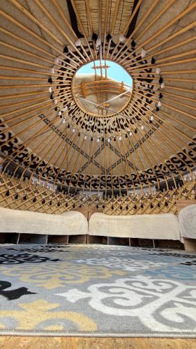 Yurt Camp by Fly Service in Tuz