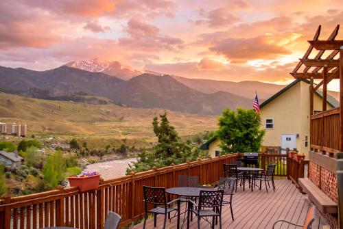 Vistas, Yellowstone Riverside Cottages in Gardiner (MT)