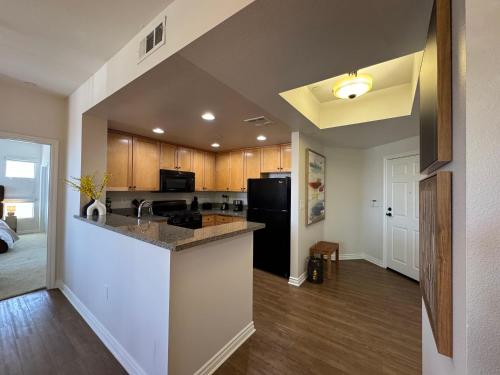 Oaks Valley Retreat with 2 Balconies, Gym, Parking & Laundry 214 in Sherman Oaks