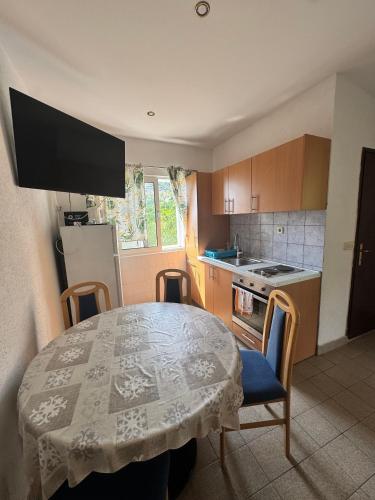 virtuve, Seaside apartments with a swimming pool Viganj, Peljesac - 260 in Vigaņa