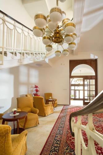 Fuajee, B&B Hotel Praha in Novy Jicin