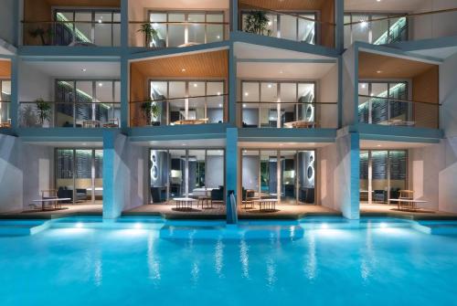Вид, Wyndham Grand Nai Harn Beach Phuket in Пляж Най Харн
