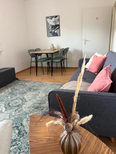 2 bedrooms, 4 beds