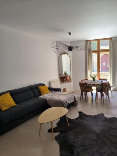 Furnished T2 apartment