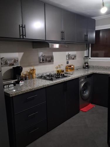 Appartement Cozy Garden in 레 아미칼레스