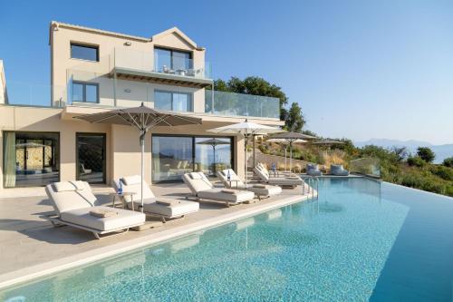 Eleas Ikos Estate by WhitedreamVillas gîte à louer Anapaftíria