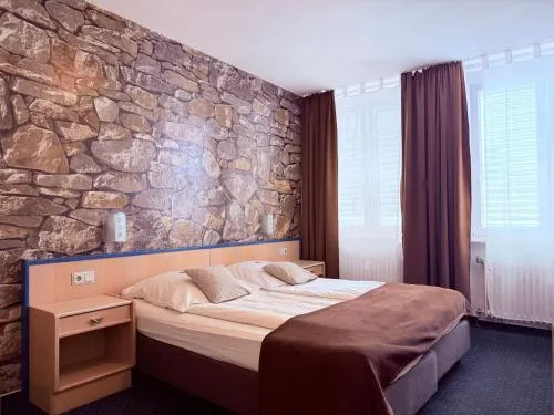 Hotel Stadt Hamburg am Fluss Saarbrücken by Klassen Stay in Saarbrücken, Deutschland
