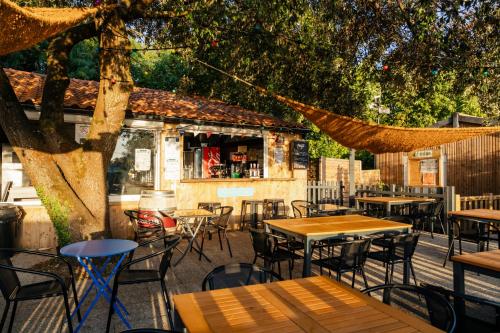 Iekārtas, Camping Paradis 4 etoiles Au Port de L'Houmeau - La Rochelle in L'Houmeau (Poitou-Charentes)
