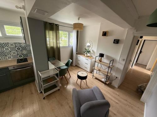 Appartement lumineux Parking privé Quartier calme - Location saisonnière - Talence