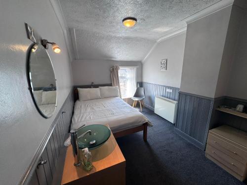 Mallow View Hotel - Cleethorpes - Great stays for Contractors or Family Holidays in Grimsby