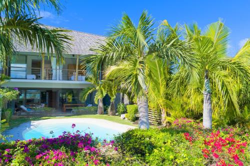 The Beach Lounge by Mauritius-Direct