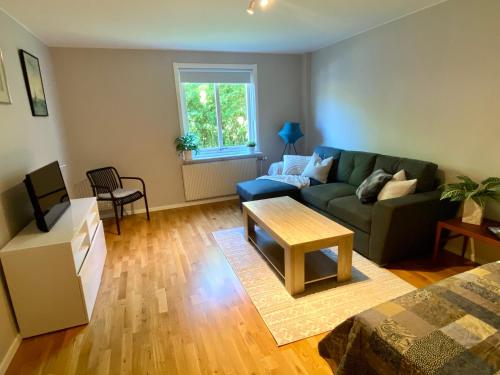 1 rums-lagenheter, Gangavstand till Stromstads Centrum in Bojardalen