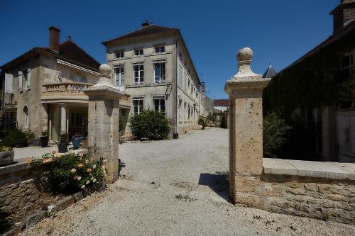 Exterior view of Manoir de L'Echauguette