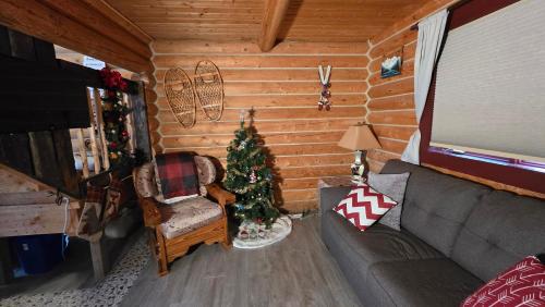 المرافق, 7 Tails Guest Ranch in Rocky Mountain House