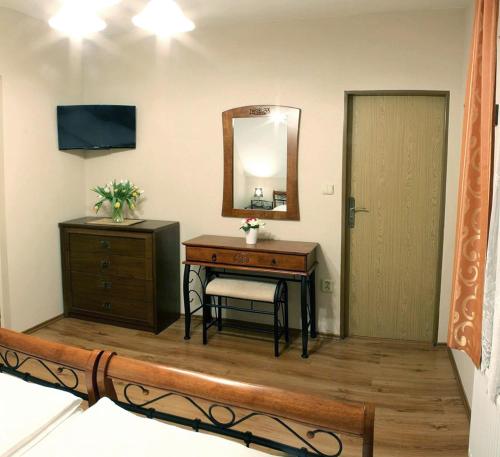 2 twin beds