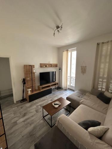 Appart cosy 45m2 - Tram 2 min & Métro, cœur de Marseille