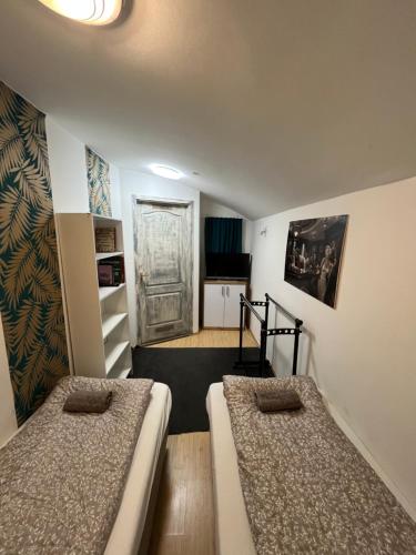 Centrum Apartman in เดเบรเซน