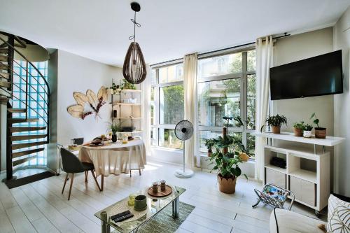 Triplex cosy