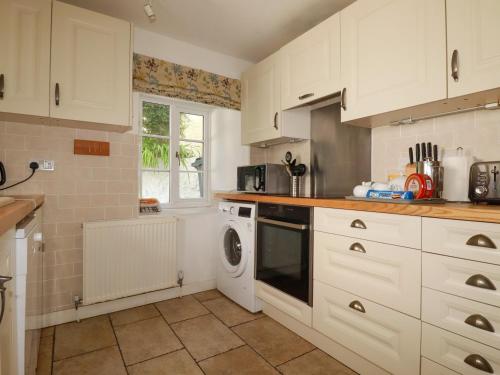 Viesnīcas āriene, Penrose Farm Cottage in Porthallow