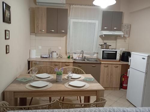 Fanis Apartments in Paralija Skotinas