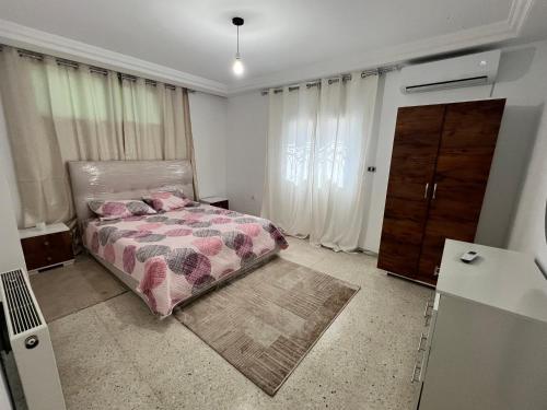 Appartement 2 chambres à 250m de la plage, propre & bien équipé, Monastir