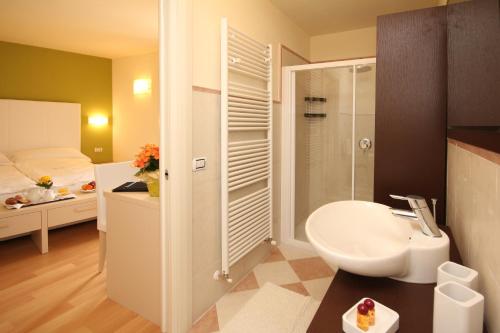 Suite, junior
