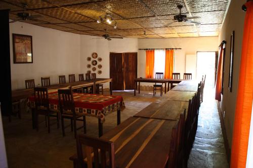 חדרי ישיבות / אולמי אירועים, Tambuti lodge in Rundu