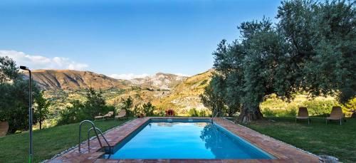 La Almunia del Valle, Моначиль