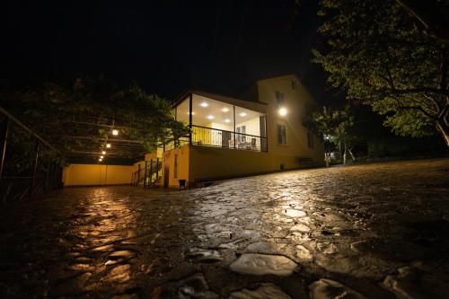 Forelle Restaurant & Motel in Samaxi