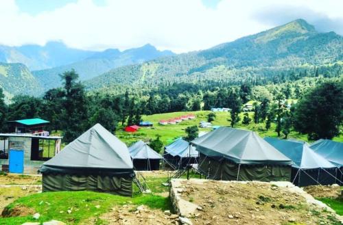 Chaukhamba Camp Stay in Duggal Bittha
