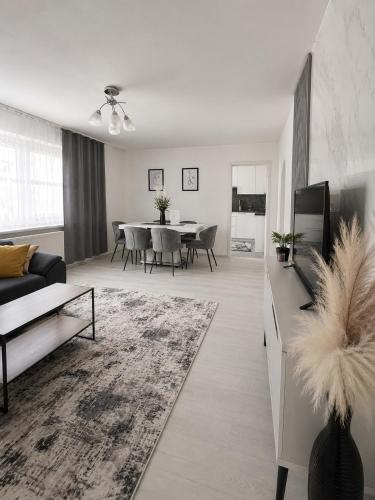 Moderne 3-Zimmer-Wohnung in unmittelbarer Nähe zur Plus City