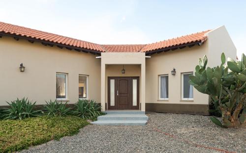 CASA CIEN Wine stay-Estancia de Cafayate
