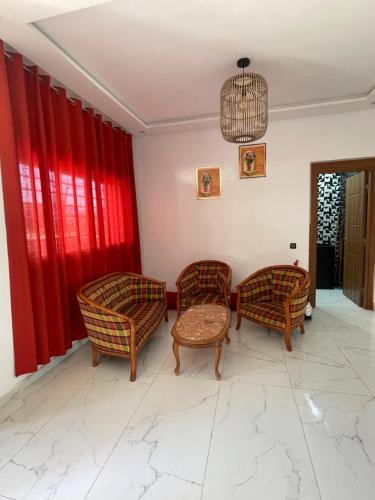 Villa de luxe à deux pas de la plage oued cherrat bouznika (Villa de luxe a deux pas de la plage oued cherrat bouznika) in Sidi El Haj Bou Derbala