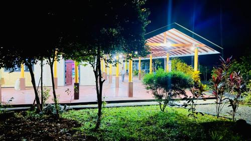 Samadi hotel and resort in Palagala