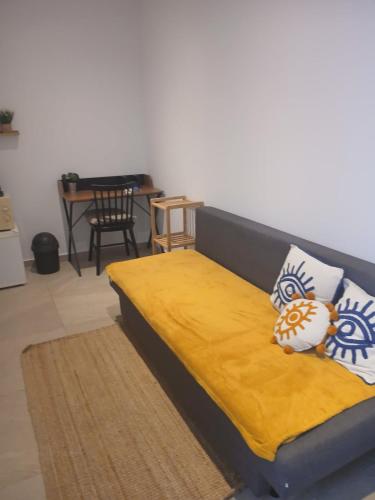 Small independent studio for 1 person