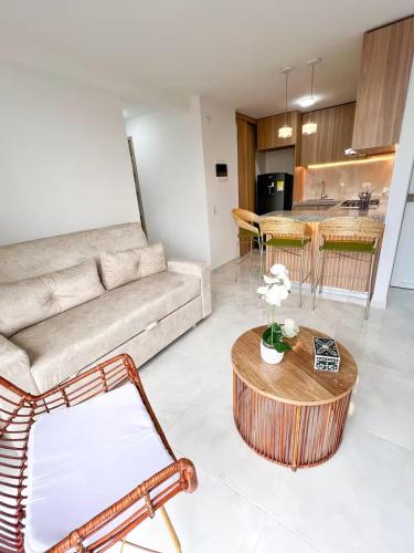 Diseño Moderno - Apartamento de 2 Hab Bien Ubicado