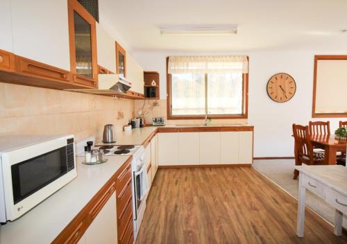virtuve, Redstone retreat in Talbingo
