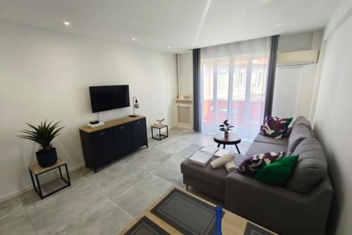 Appart 2 chambres calme & lumineux proche tram in Mantega