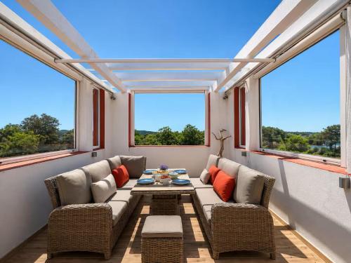 Panoramic sea view, rooftop, air conditioning, 3 bedrooms, parking