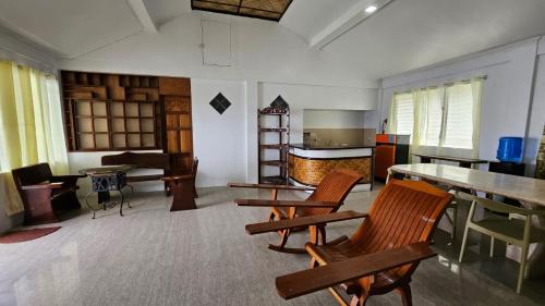 Agta Beach Resort in Almeria
