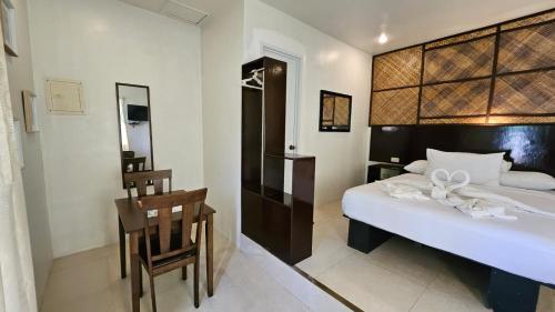 Agta Beach Resort in Almeria