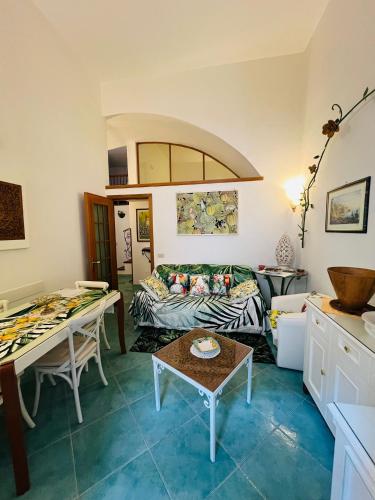 Atrani Apartments on the Amalfi Coast, air-purified, close to the beach and easy access 5