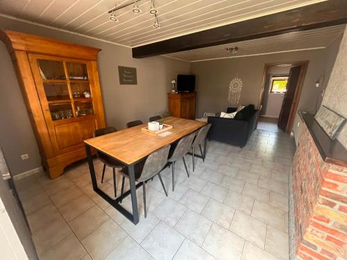 La Maison de Mamy gîte à louer Nivezé