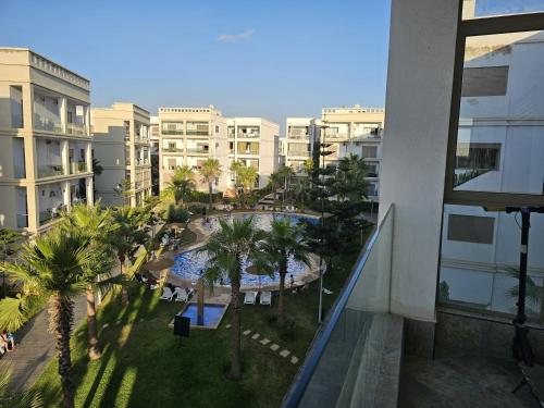 Costa beach bouznika in เบาซ์นิก้า