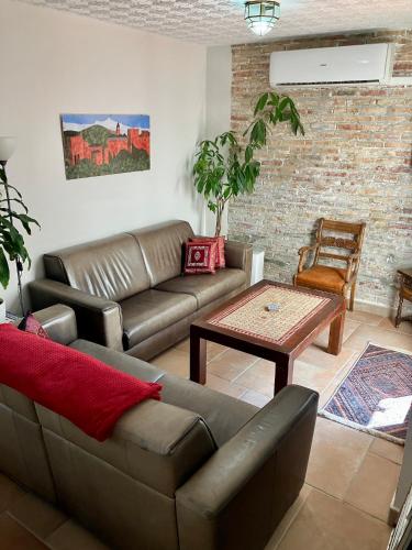 Trails of the Alhambra apartment Lancha del Genil
