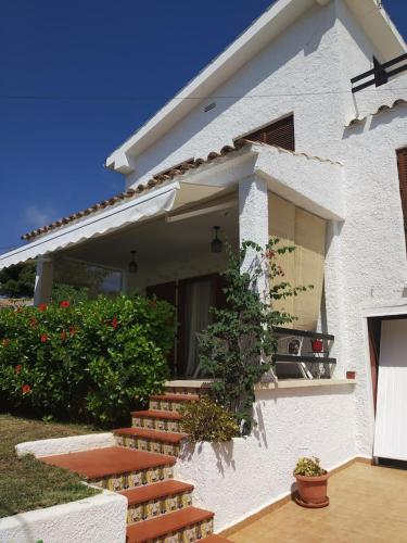 Adosado con jardin privado y piscina