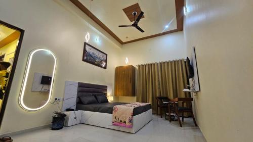 Hotel gl palace & restaurant chomu in Chomu