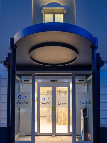 Vista exterior, Hotel de La Ville - Self Check-In in Fidenza